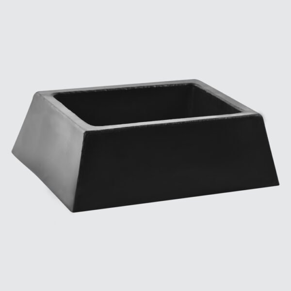 6 Litre Animal Feeder